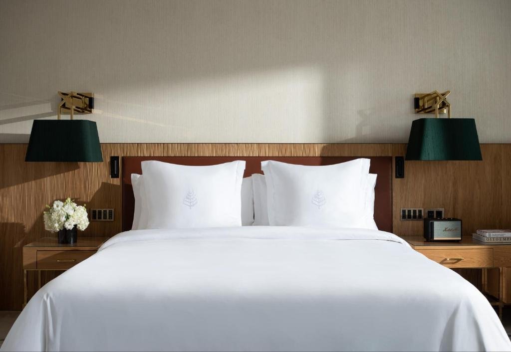 Фото Four Seasons Hotel Ritz Lisbon