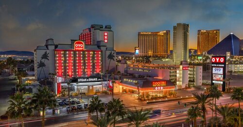 Гостиница Oyo Hotel and Casino Las Vegas