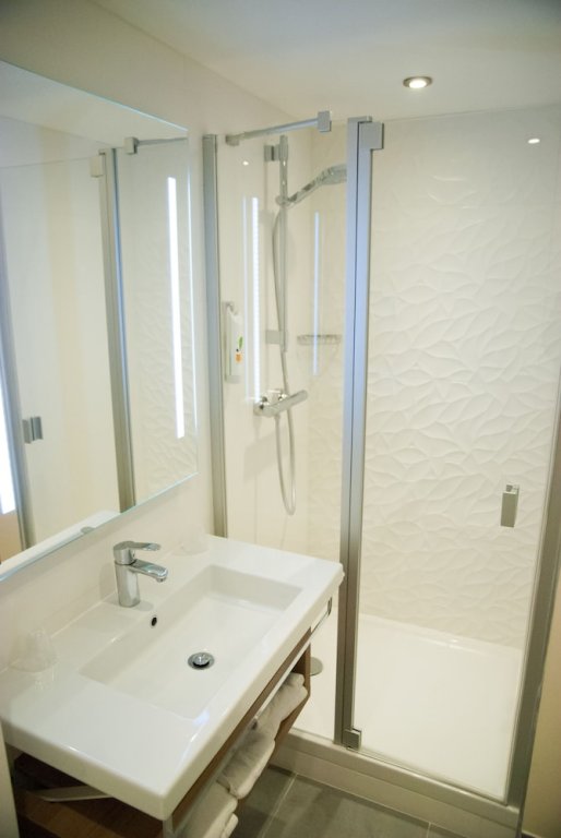 Фото Ibis Styles Saint Malo Port