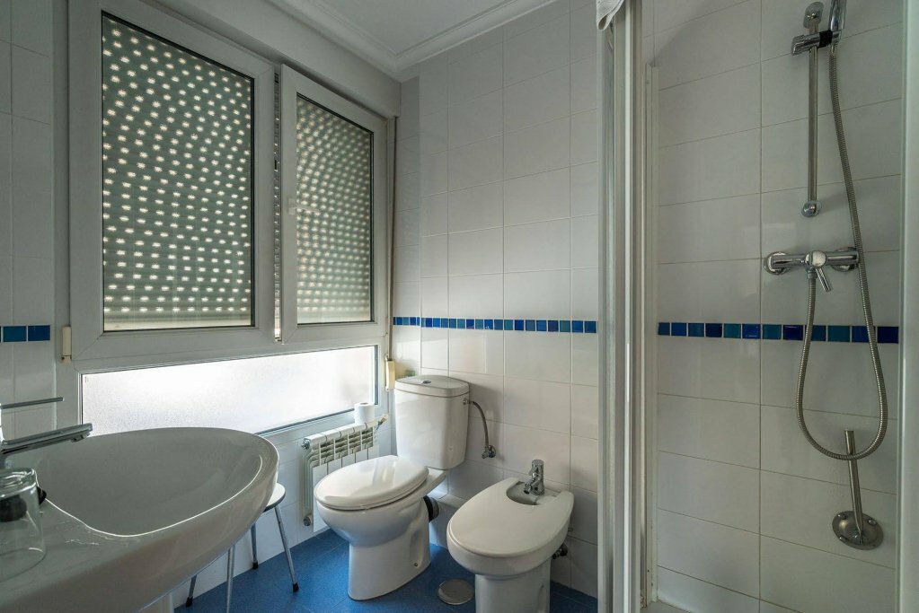 Hotel Hostal Liébana, Santander, photo