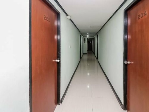 Гостиница Nida Rooms Phaya Thai 169 Weekend Market в Бангкоке