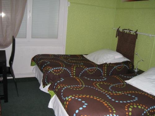 Фото Hôtel Les Tennis Men