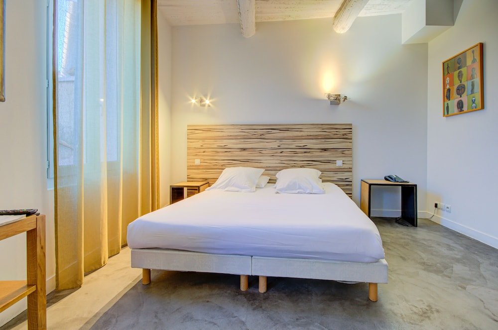 Фото Hotel EN Ville