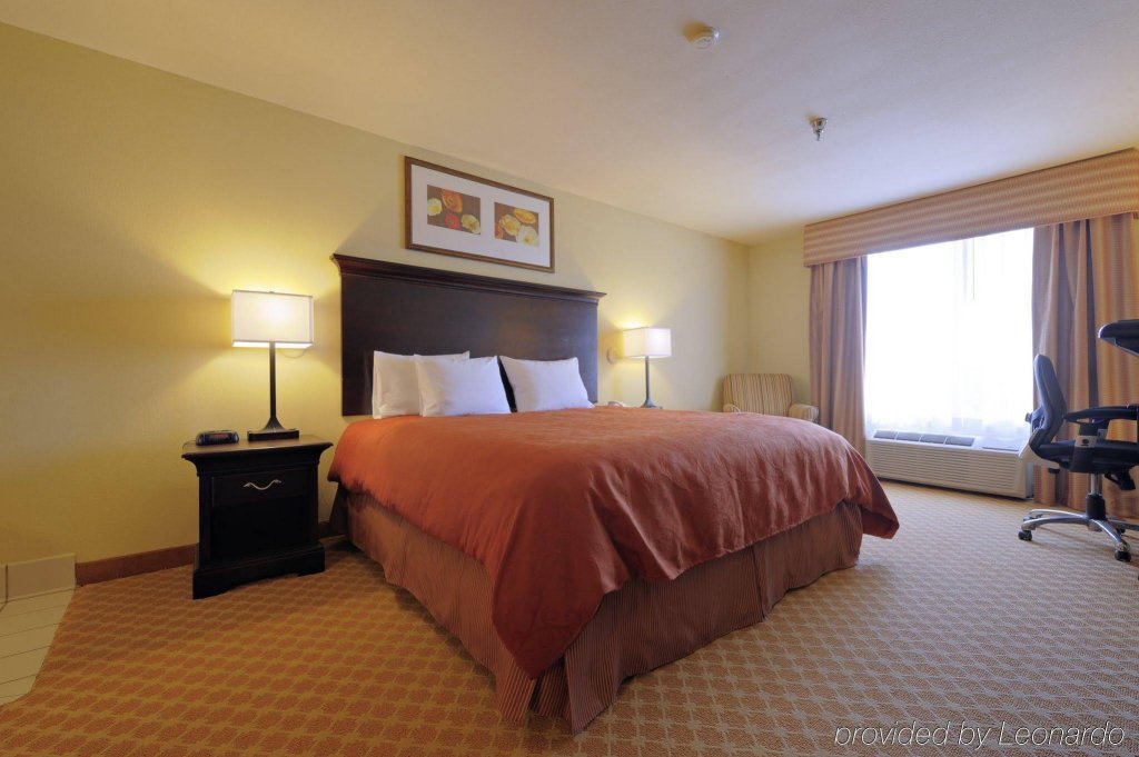 Фото Country Inn & Suites by Radisson, Savannah I-95 North, Ga
