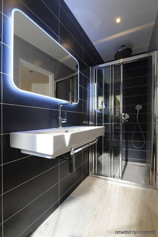 Фото Hotel des Batignolles