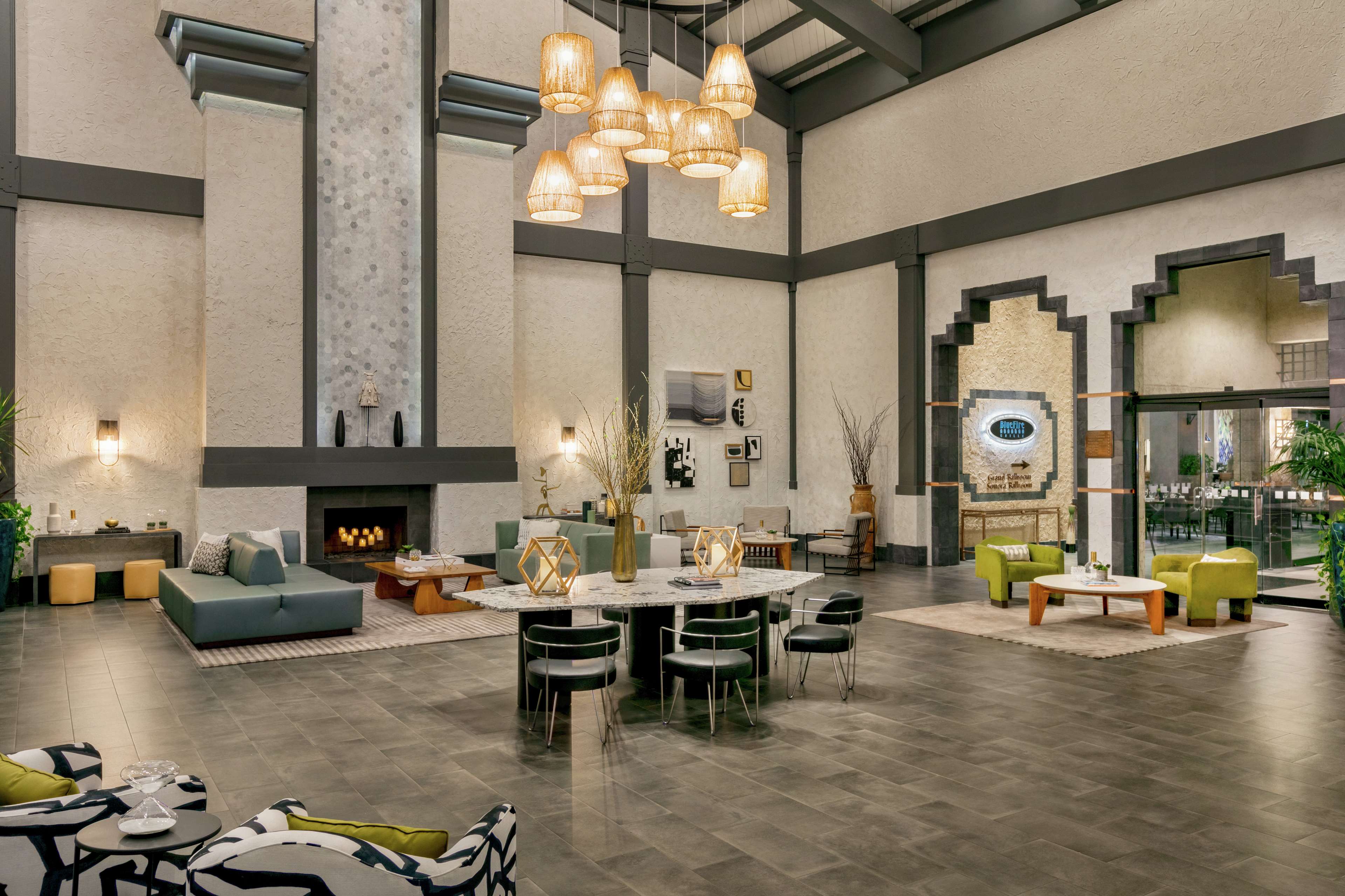 Фото Hilton Scottsdale Resort & Villas