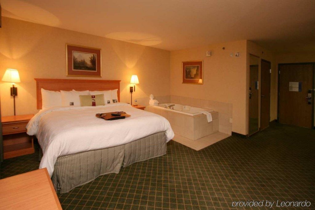 Фото Hampton Inn Gillette