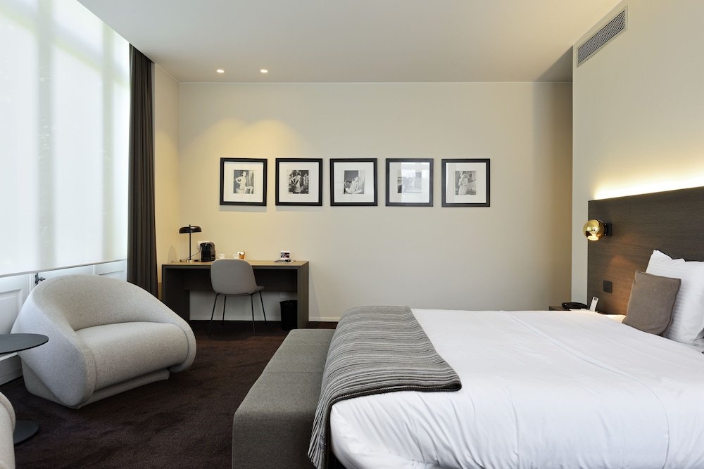 Фото Hotel Messeyne