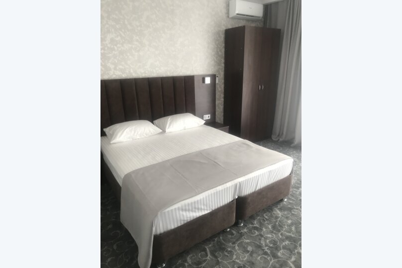 Фото Фемили отель