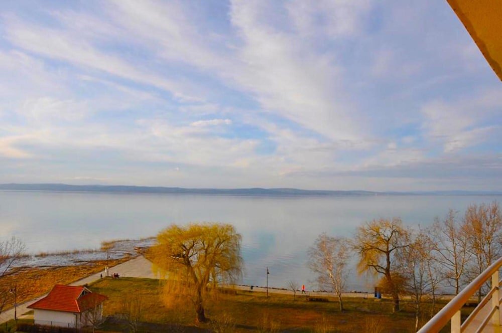 Фото Gréta Wellness Apartmanok