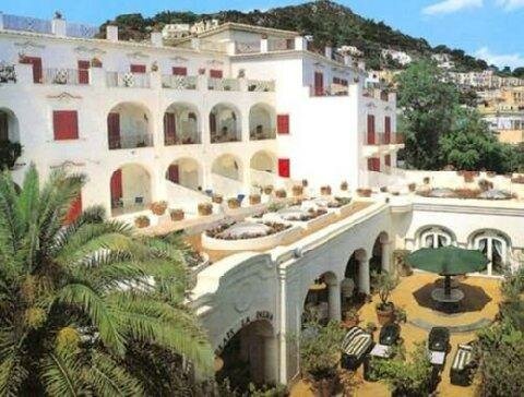 Гостиница Hotel La Palma Capri в Капри