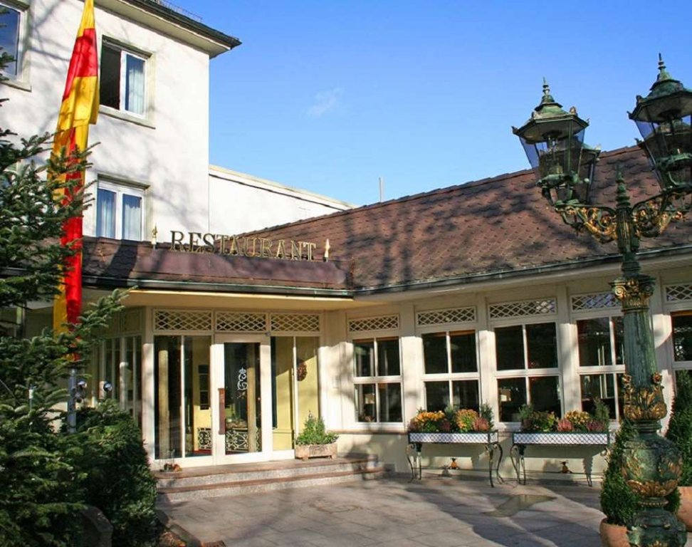 Фото Hotel Restaurant Erbprinz