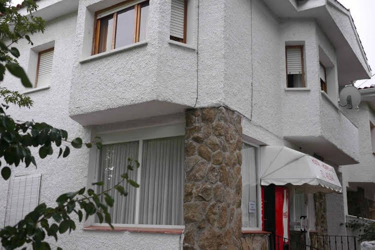 Фото Hostal Asador Julian Brunete