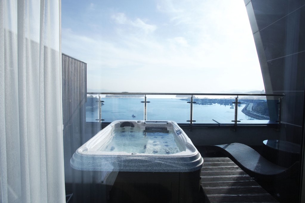 Фото Benikea Hotel Yeosu