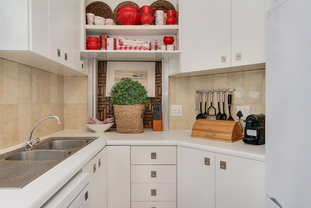 Фото Clifton Attina