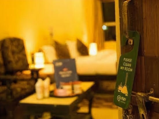 Фото Oyo 1021 Hotel Gayatri Residency