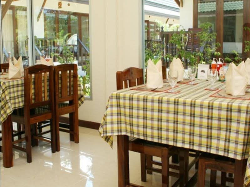 Фото Airport Beach Hotel Phuket