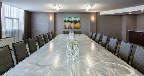 Внешний вид отеля Holiday Inn Winnipeg-South by ihg в Виннипеге, фото 5