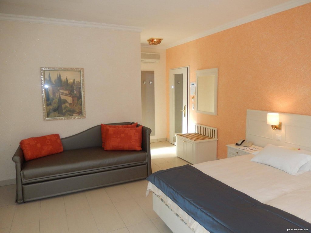 Фото Best Western Hotel Bellevue Au Lac