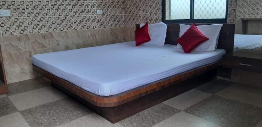 Фото Goroomgo Sea Smile Lodge Puri