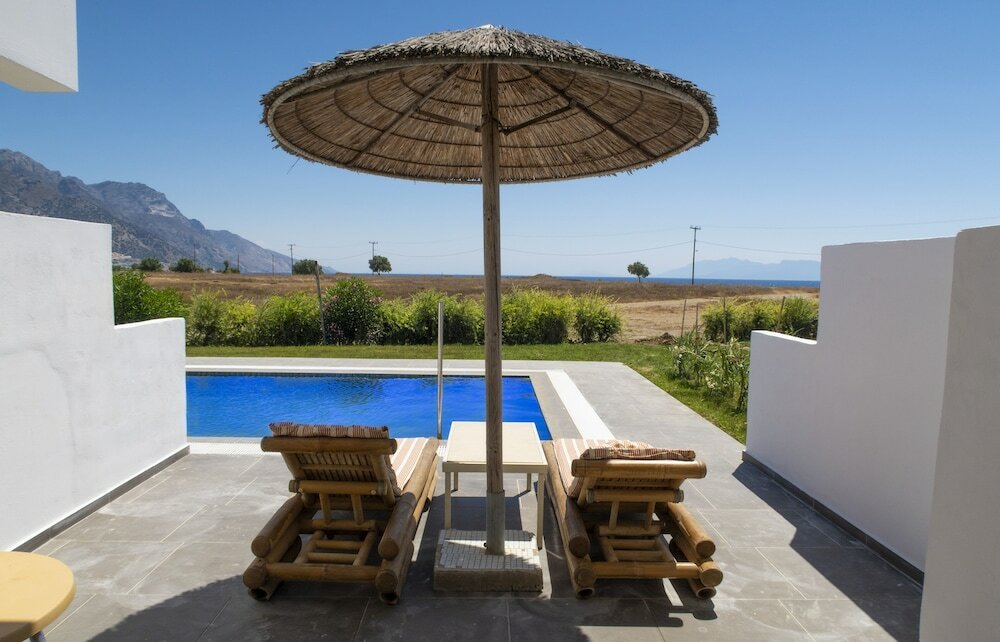 Фото Sovereign Beach Hotel - All Inclusive