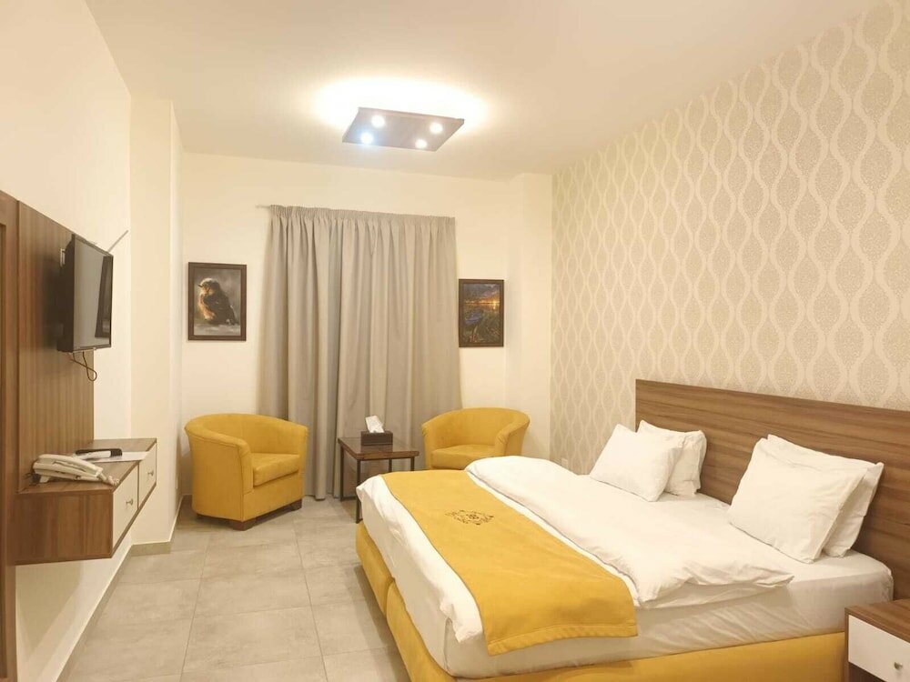 Фото Batroun Boutique suite