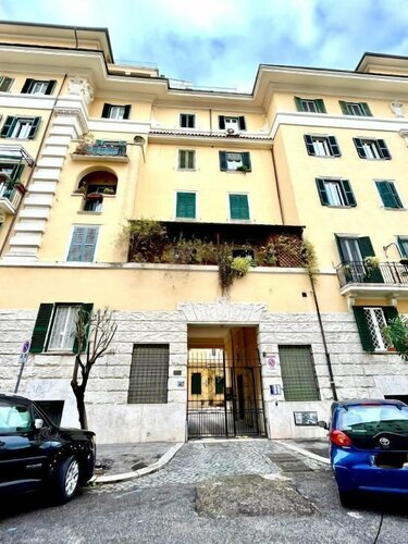 5vaticanrooms