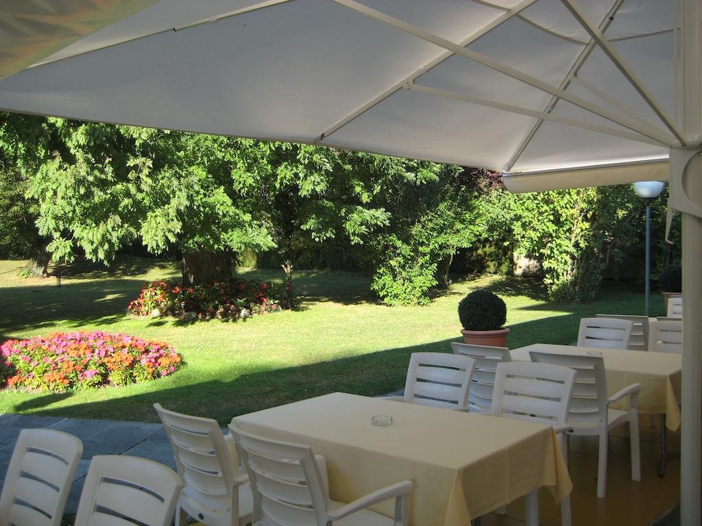 Фото Hotel La Prairie