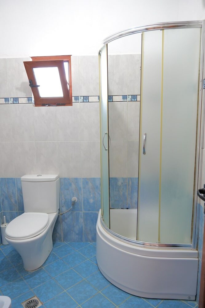 Фото Pellumb Apartments