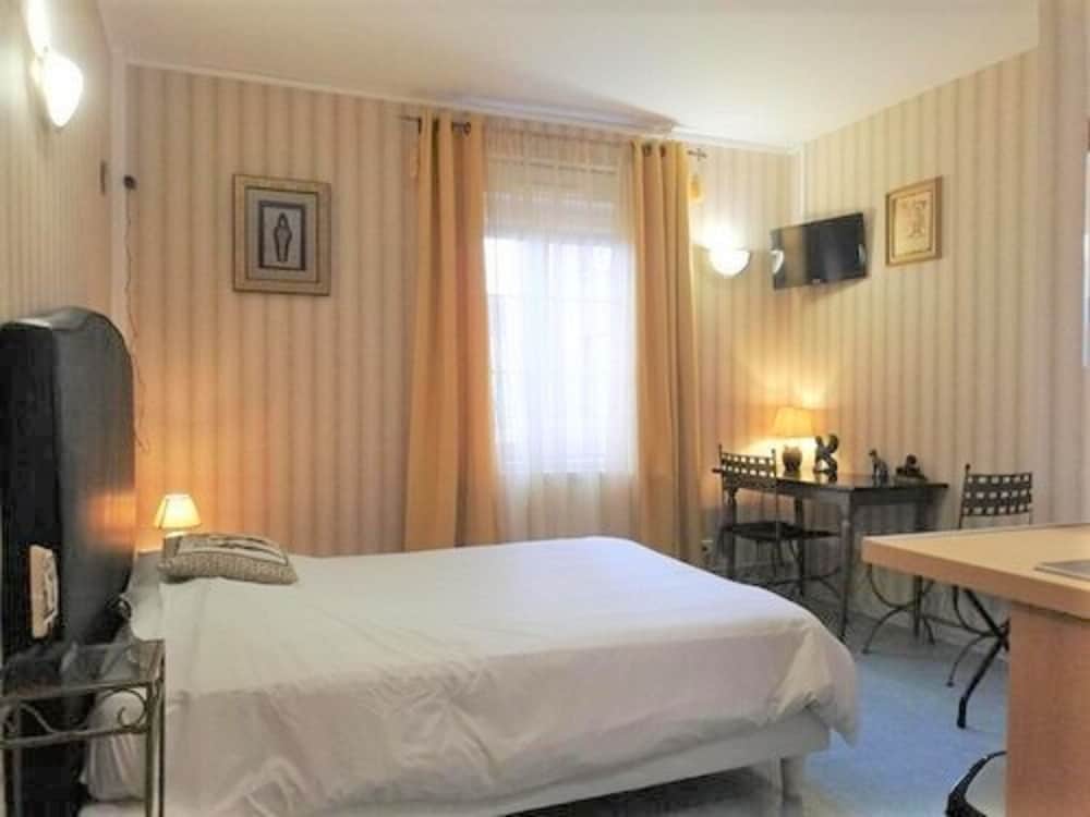 Фото Hôtel Les Jardins Dunkerque center