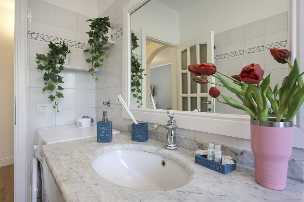 Фото Sanzanobi Apartment - Hosted by Sweetstay