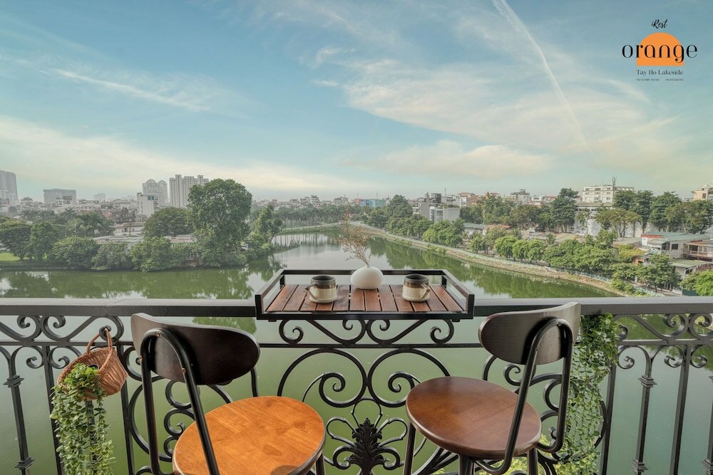 Фото IRest Orange Tay Ho Lakeside Apartment