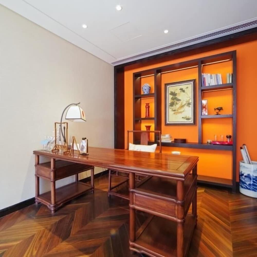 Фото Sanfang Qixiang Shuxiang Wenru Hotel