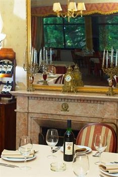 Фото Holiday Village Diplomat