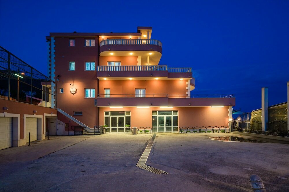 Фото Villa My Dream in Kastel Stari