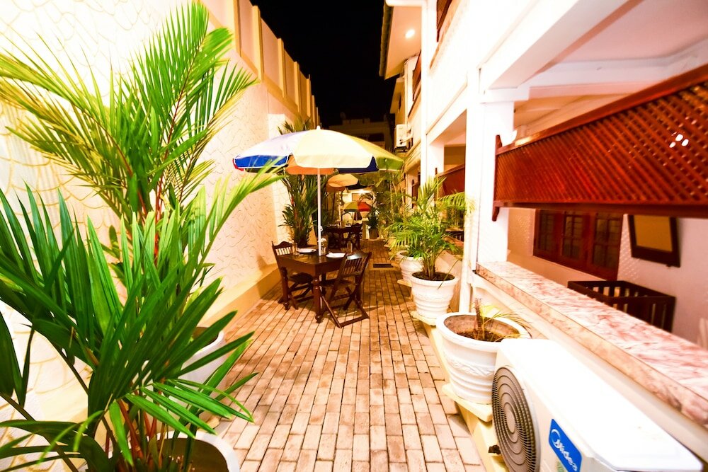 Фото New Old Dutch House - Galle Fort