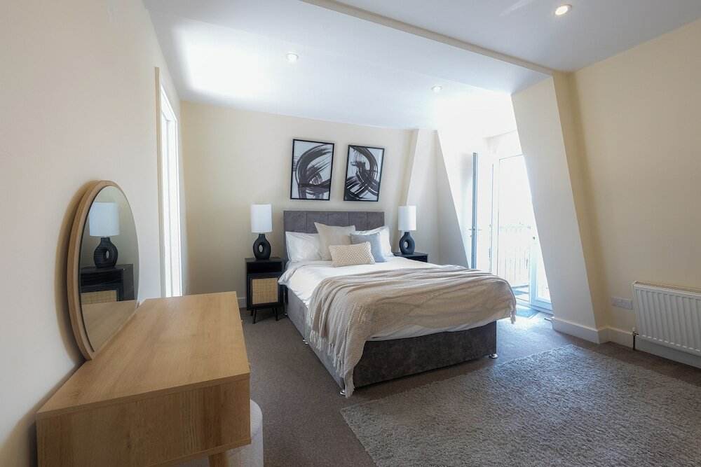 Фото Three Bed Balcony near tube stn Holloway