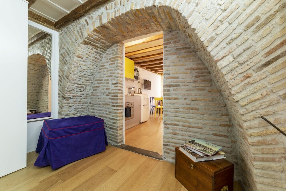 Фото Largo di Torre Argentina Cozy Studio