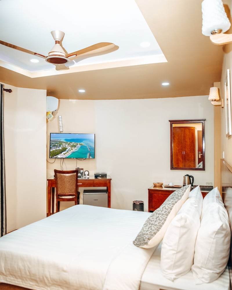 Фото Гостевой дом Blue Wave Maldives