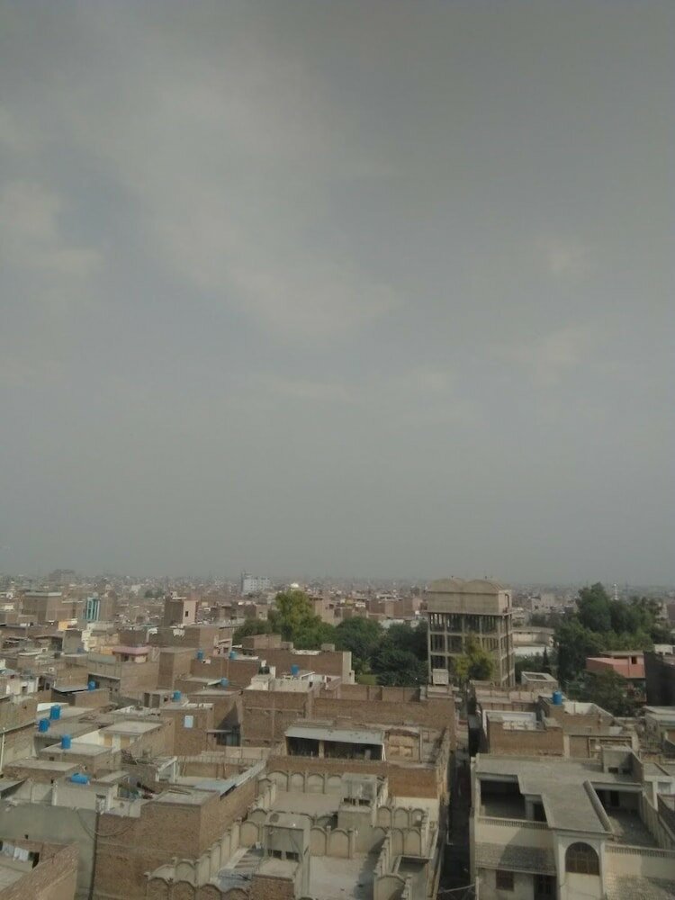 Фото Al Harmain Restaurant