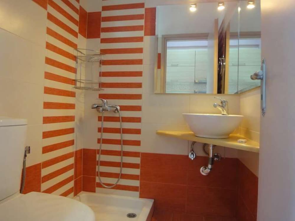 Фото Albatros Studios & Apartments