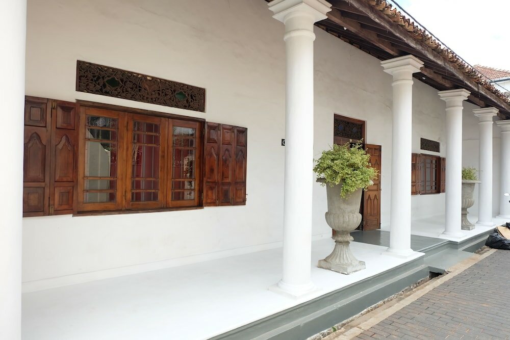 Фото Orchard House