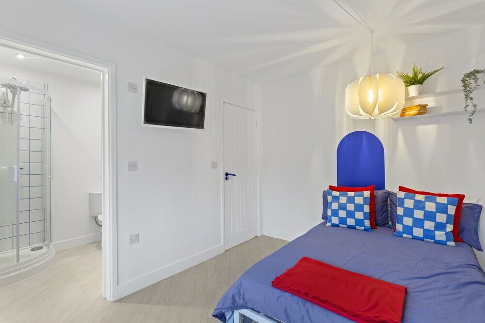 Фото OnPoint -3 Bed House - Parking