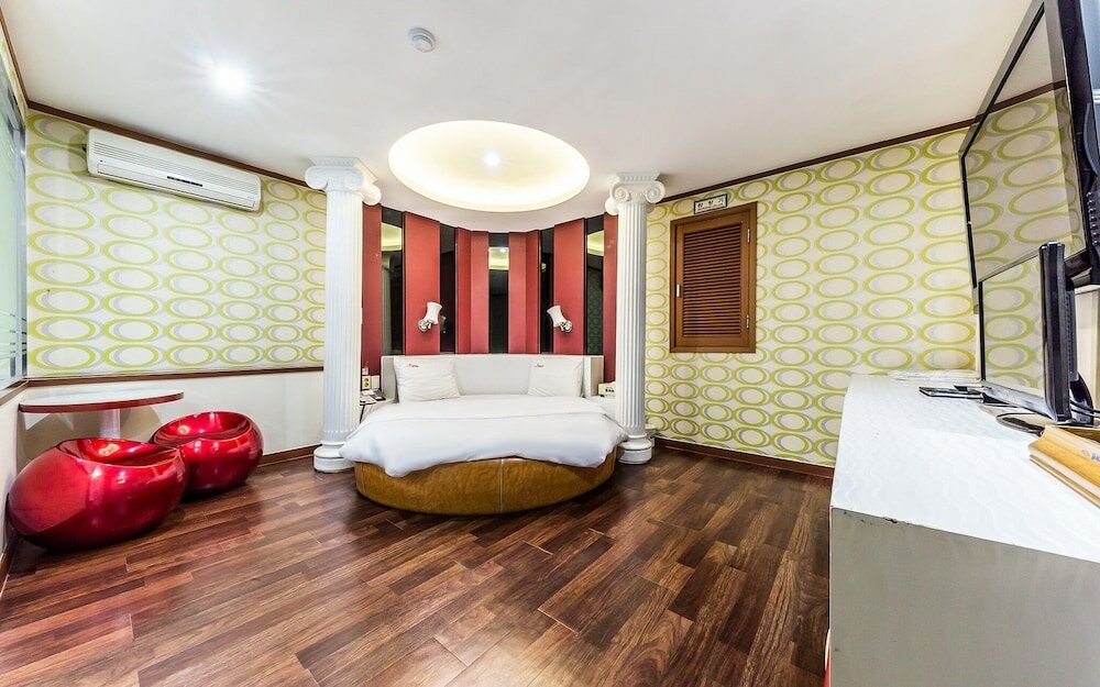 Фото Gangnam Bnn