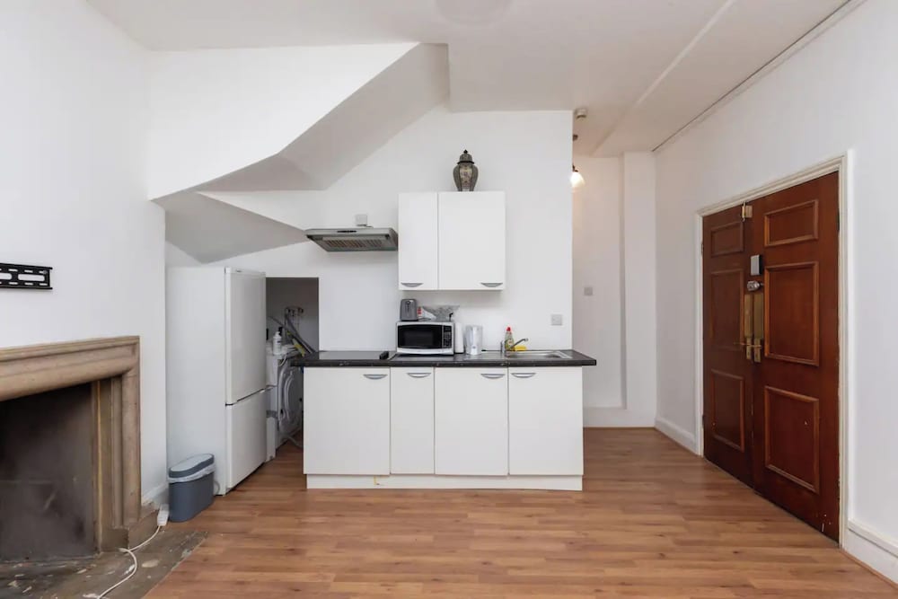 Фото Spacious 1bd Flat 2 Mins to Hyde Park - Mayfair!
