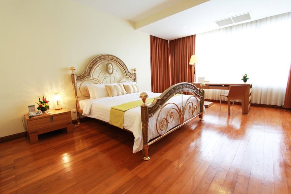 Фото Pattana Sports Resort