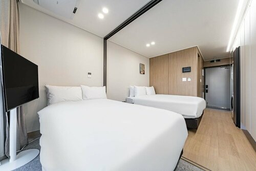 Гостиница Allzip Archieve4H Residence hotel Busan в Пусане