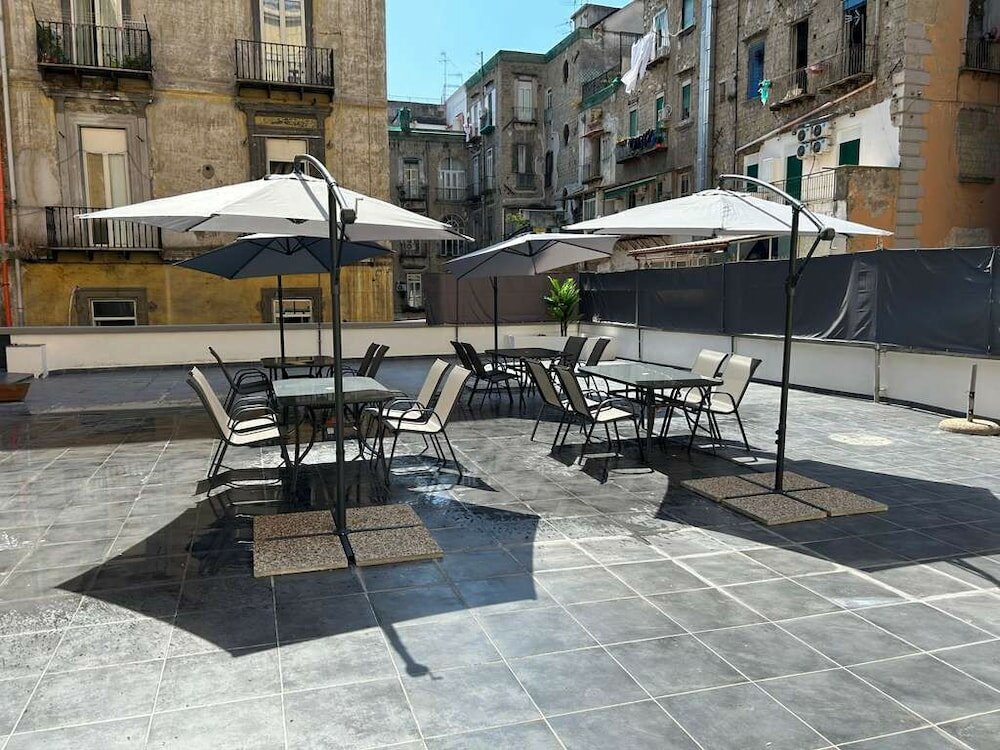 Фото Royal Rooms Station Napoli