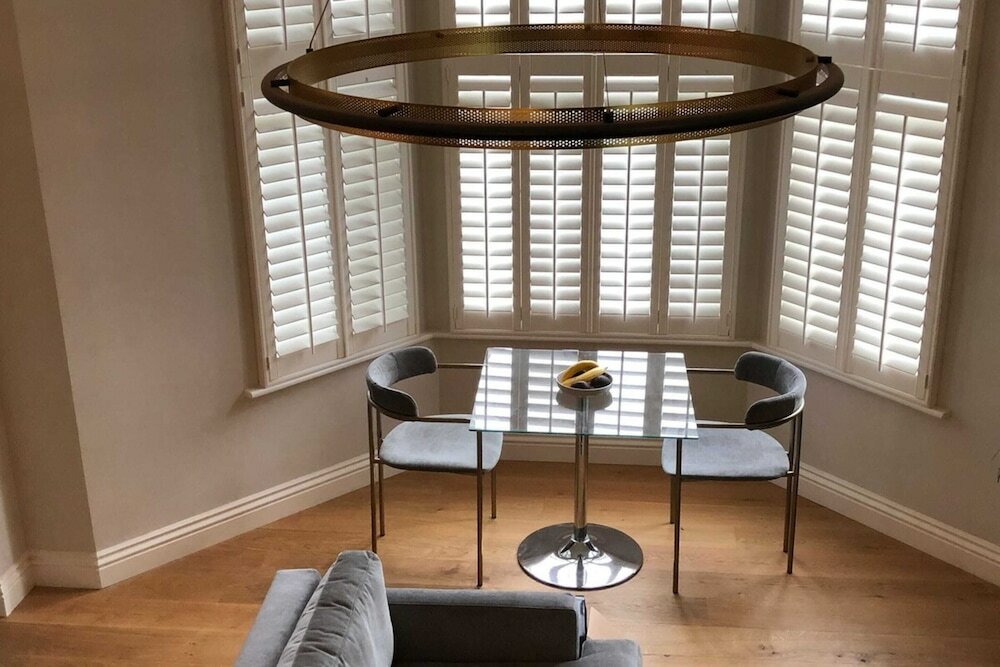 Фото Luxury Victorian 2 Bedroom Apartment Near Tube