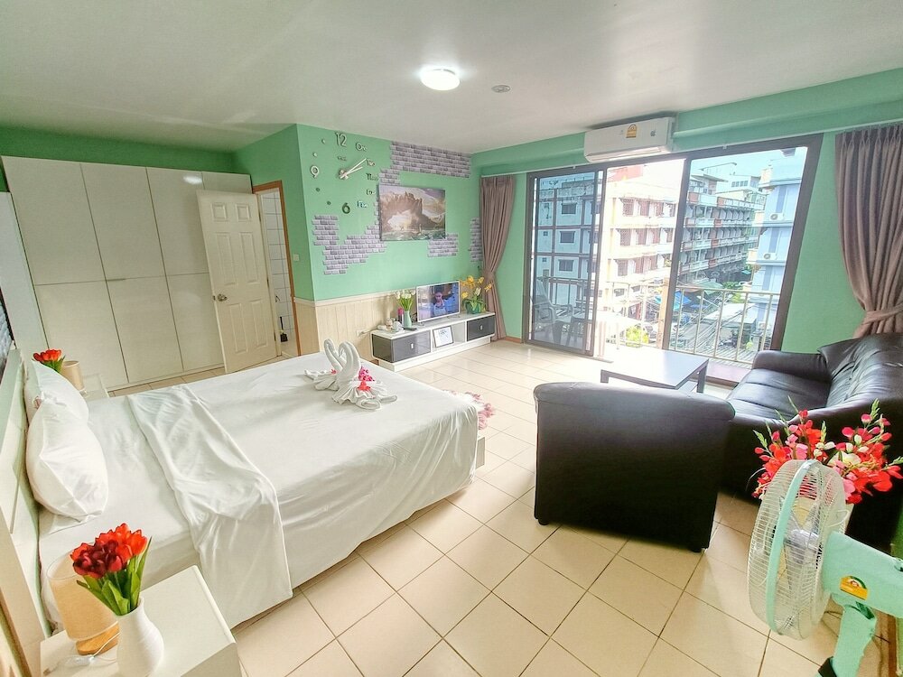 Фото Happy Vikings Hotel